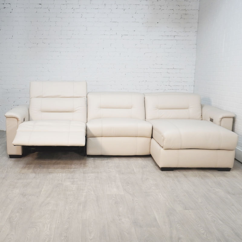 Keoni Power Reclining Sectional with Power Headrest