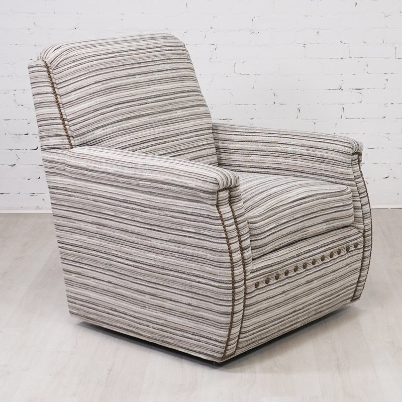 [FURN_8074] Grant Swivel Chair