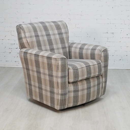 [FURN_8044] Essentials Swivel Chair