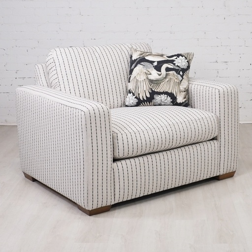 [FURN_8055] Collins Chair